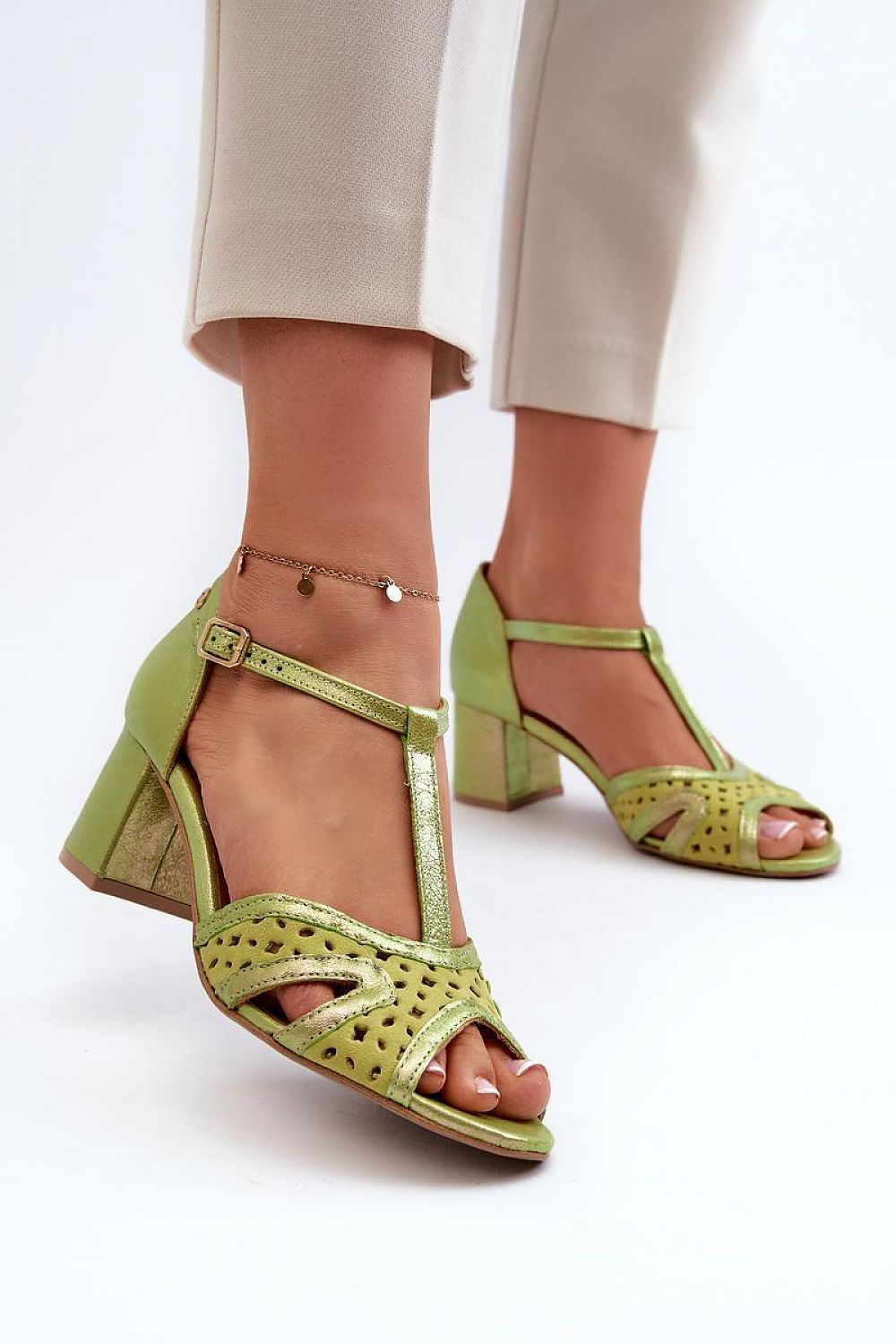 Heel sandals model 197702