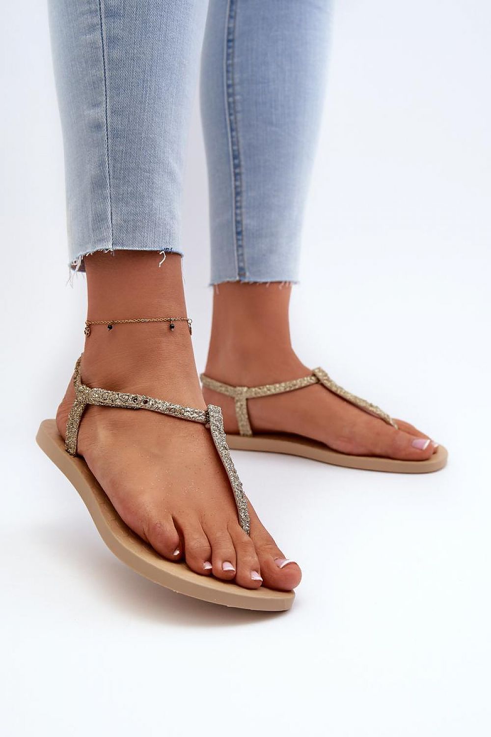 Sandals model 198036