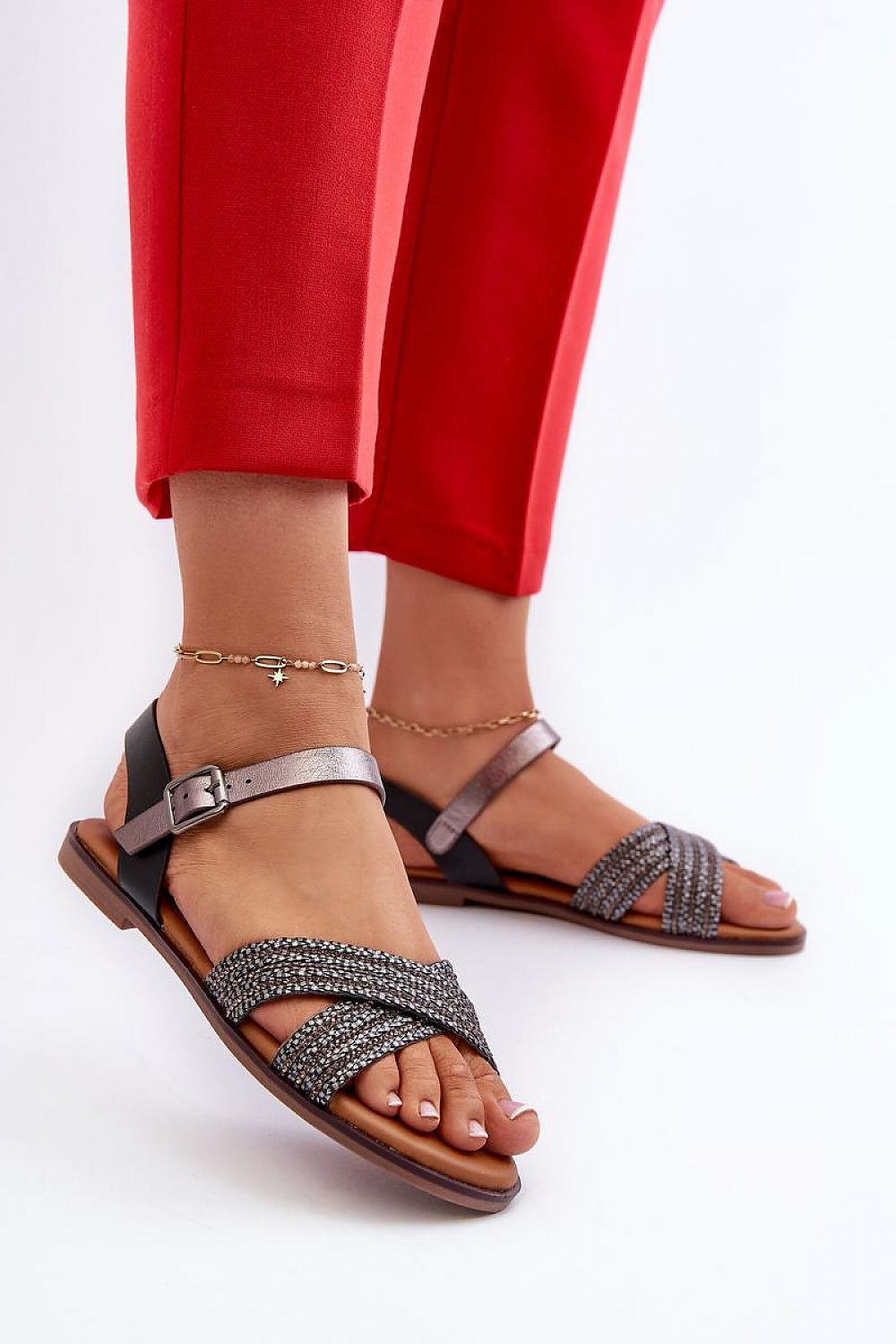 Sandals model 198046