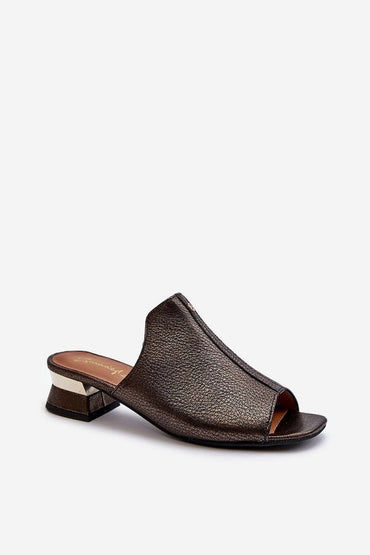 Flip-flops model 198143