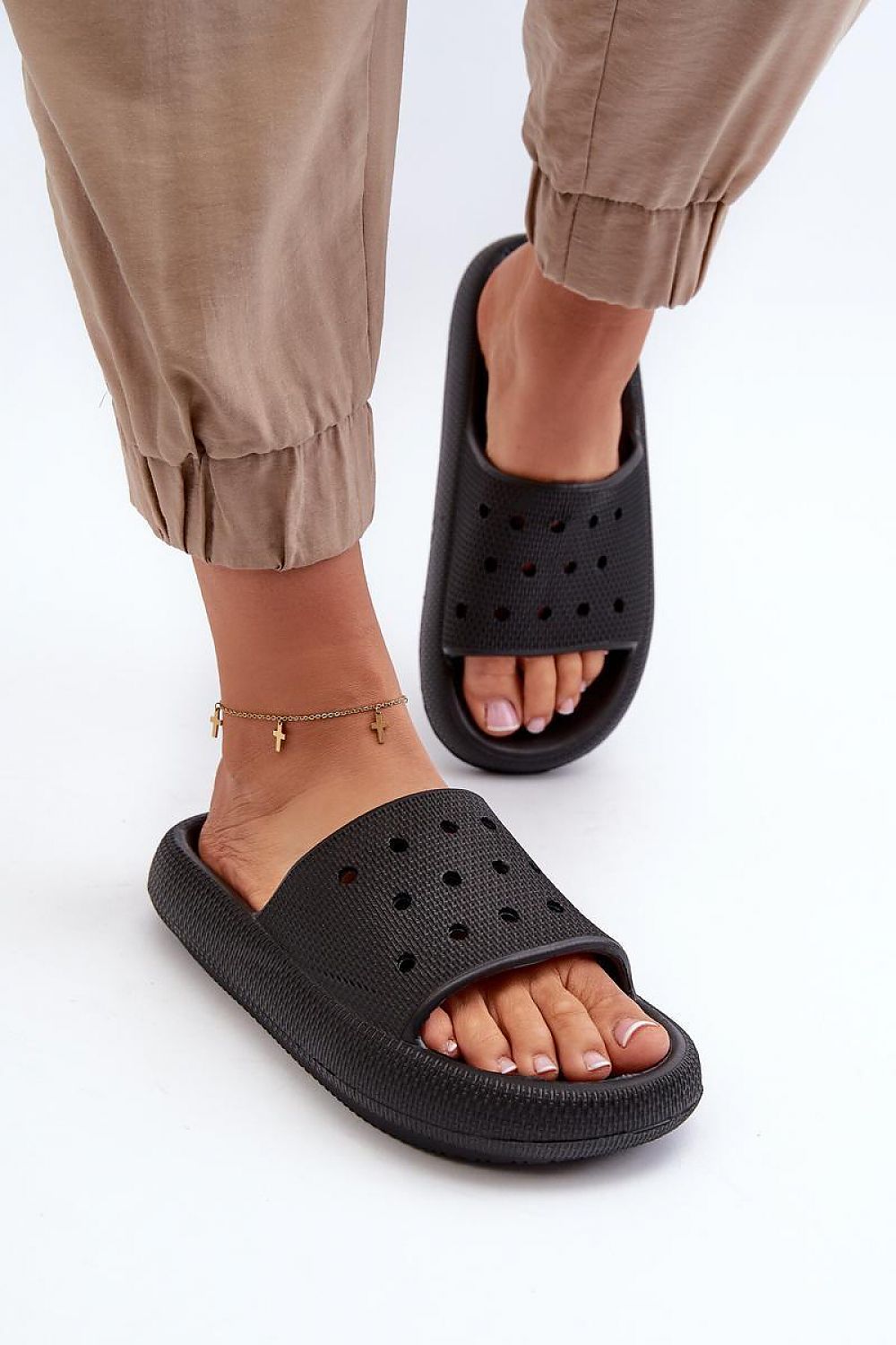 Flip-flops model 198174