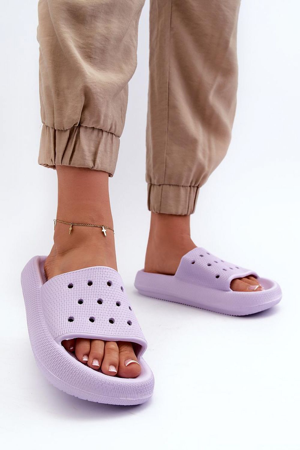 Flip-flops model 198177