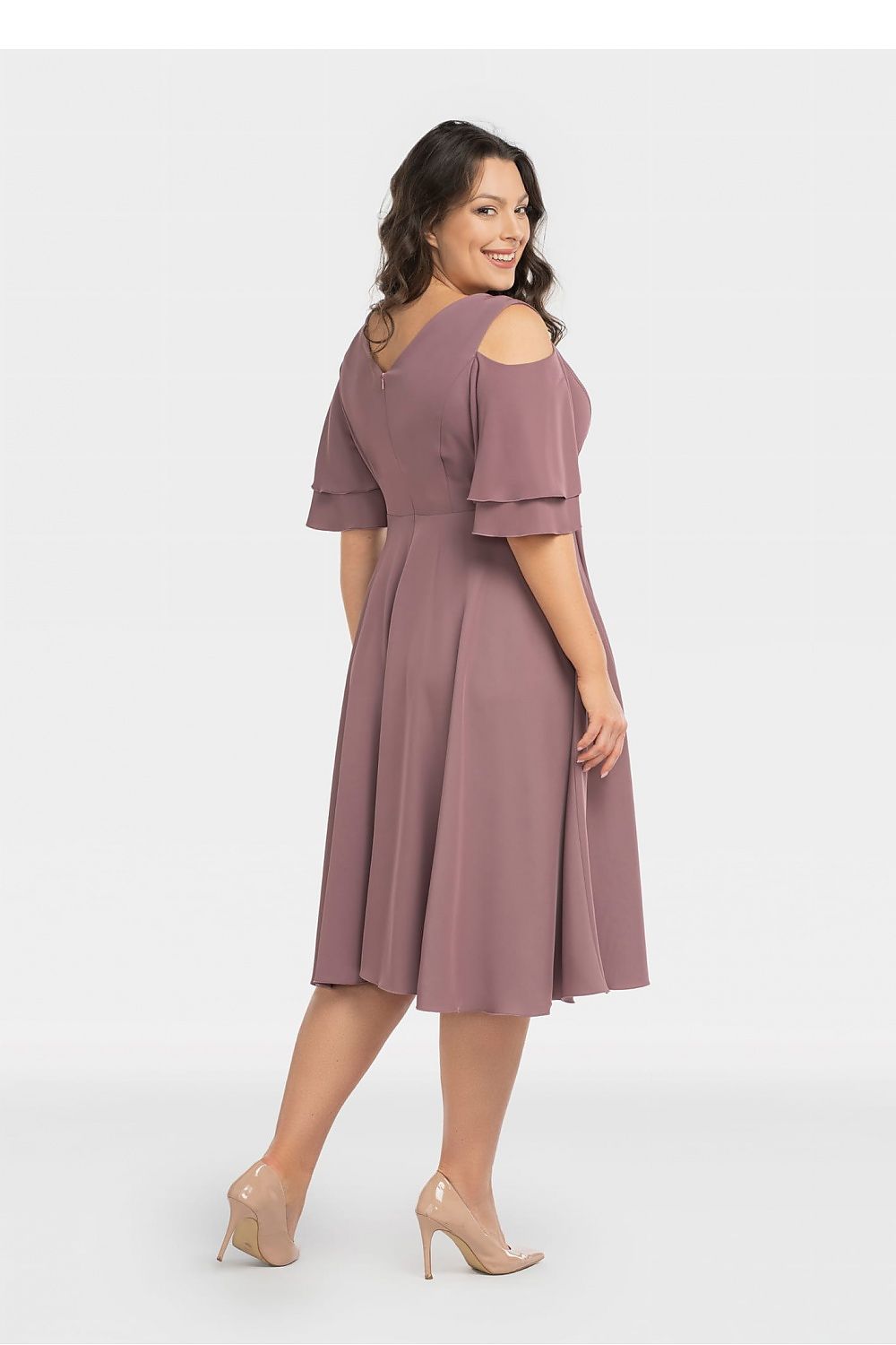 Plus size dress model 198329