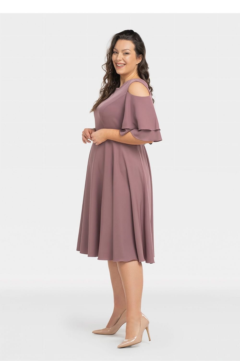 Plus size dress model 198329