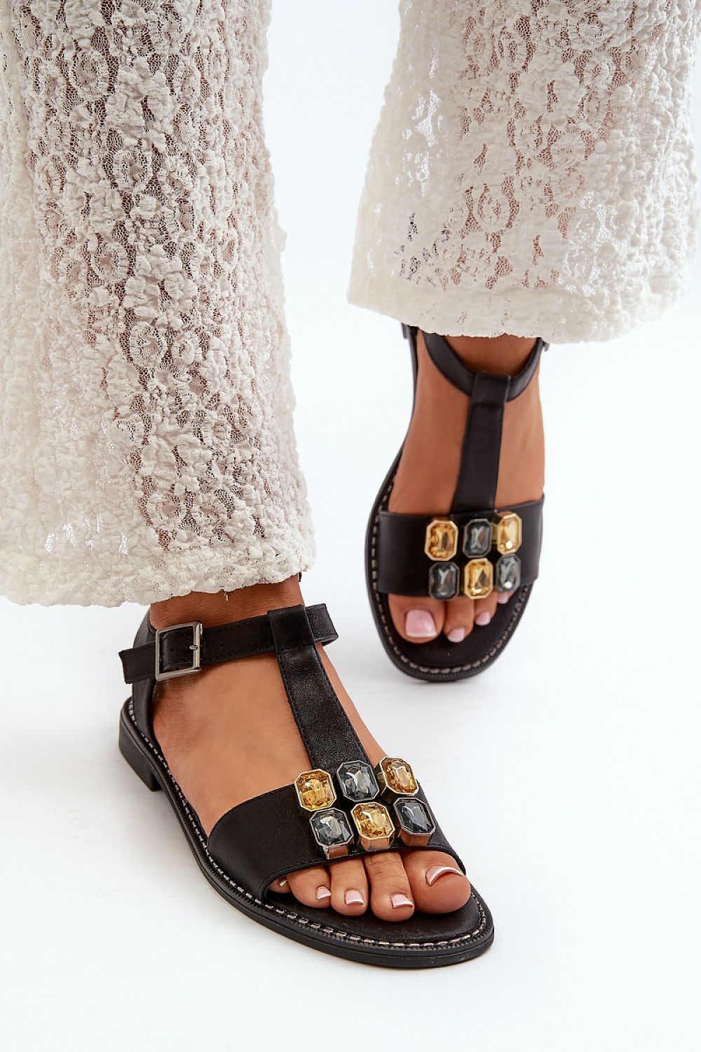 Sandals model 198408