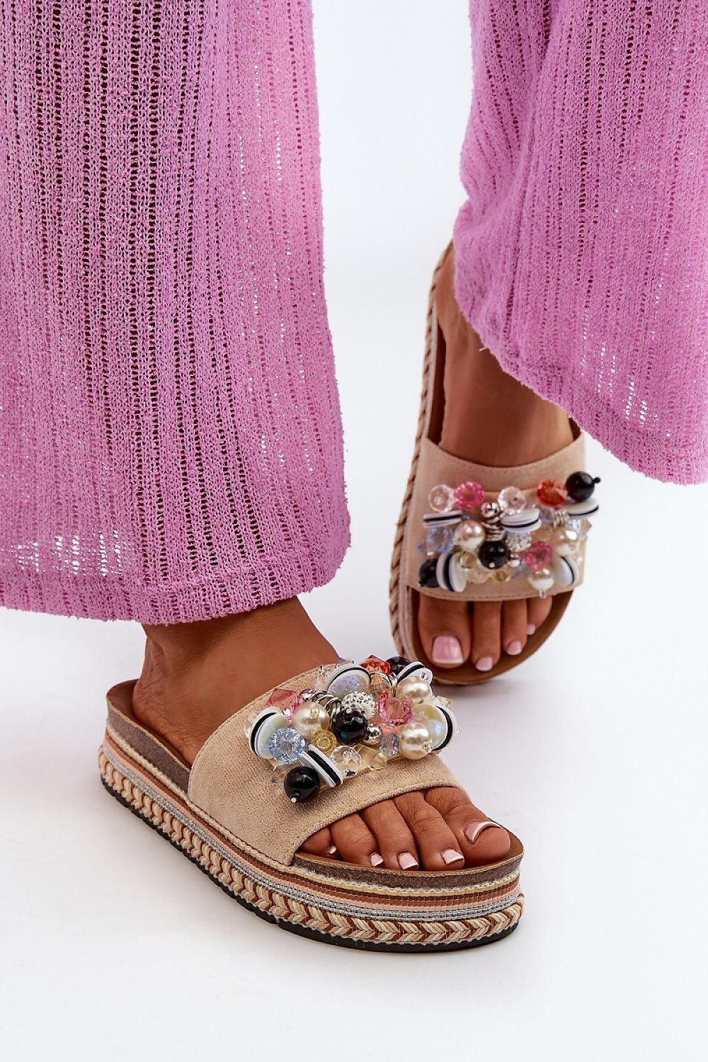 Flip-flops model 198432