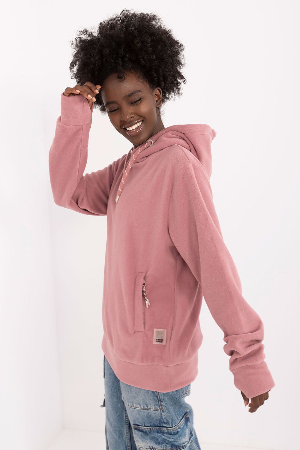 Sweatshirt model 199205