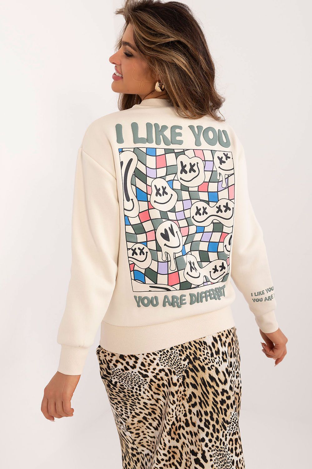 Sweatshirt model 199208