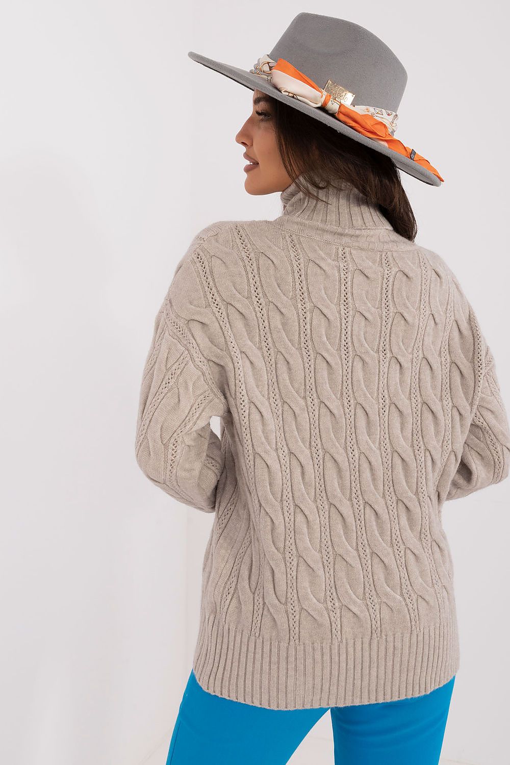 Turtleneck model 199439