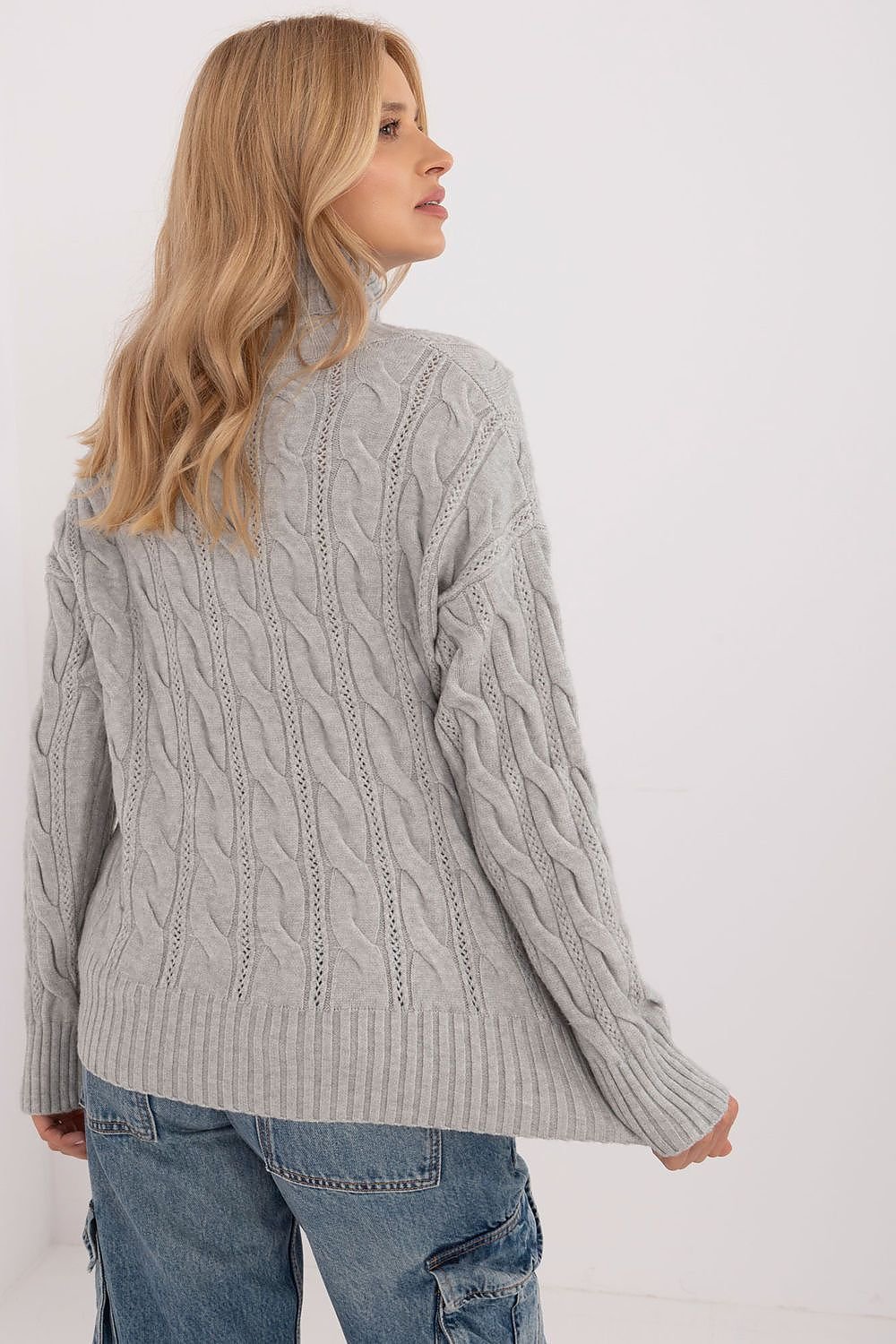 Turtleneck model 199523