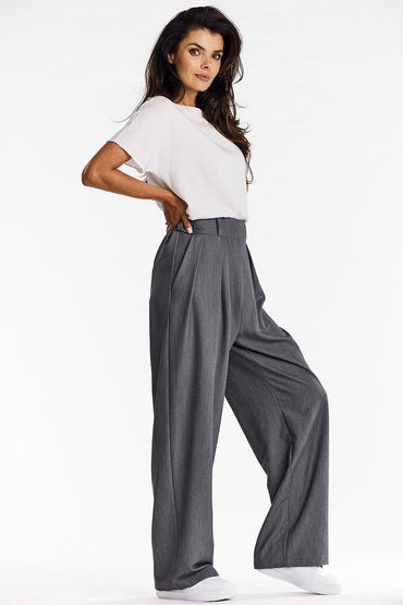Women trousers model 200571