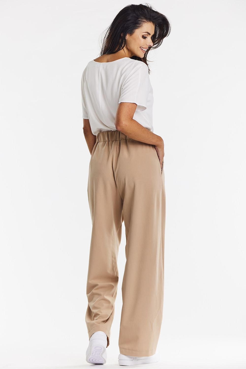 Women trousers model 200574