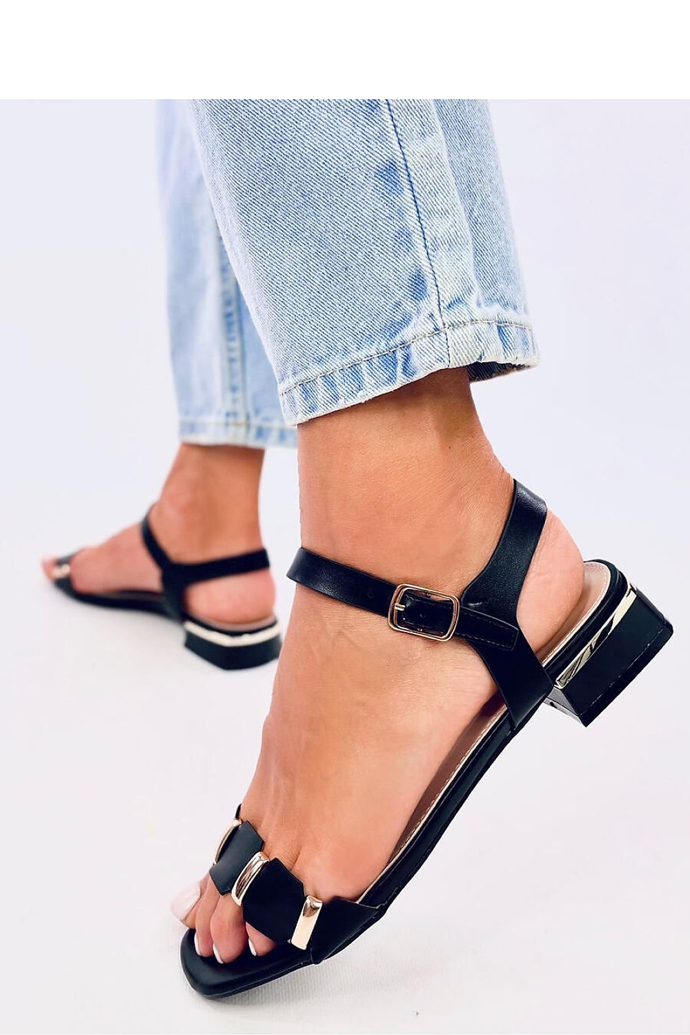 Sandals model 200784