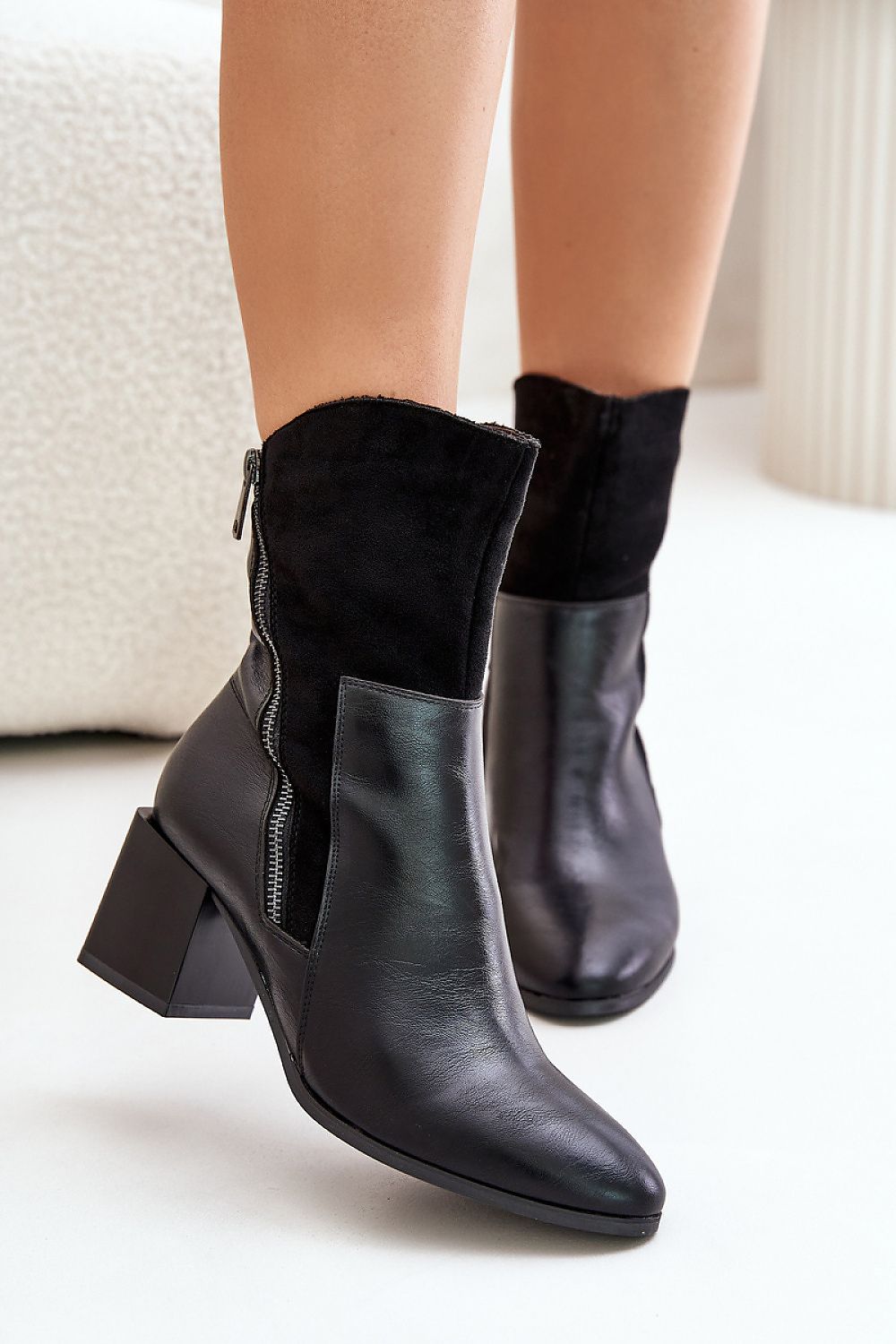 Heel boots model 201006