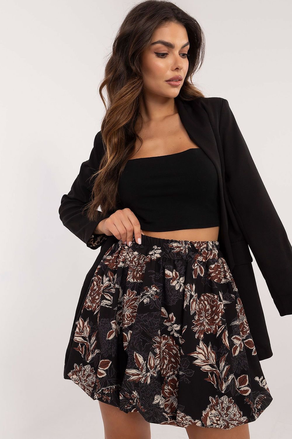 Short skirt model 201775