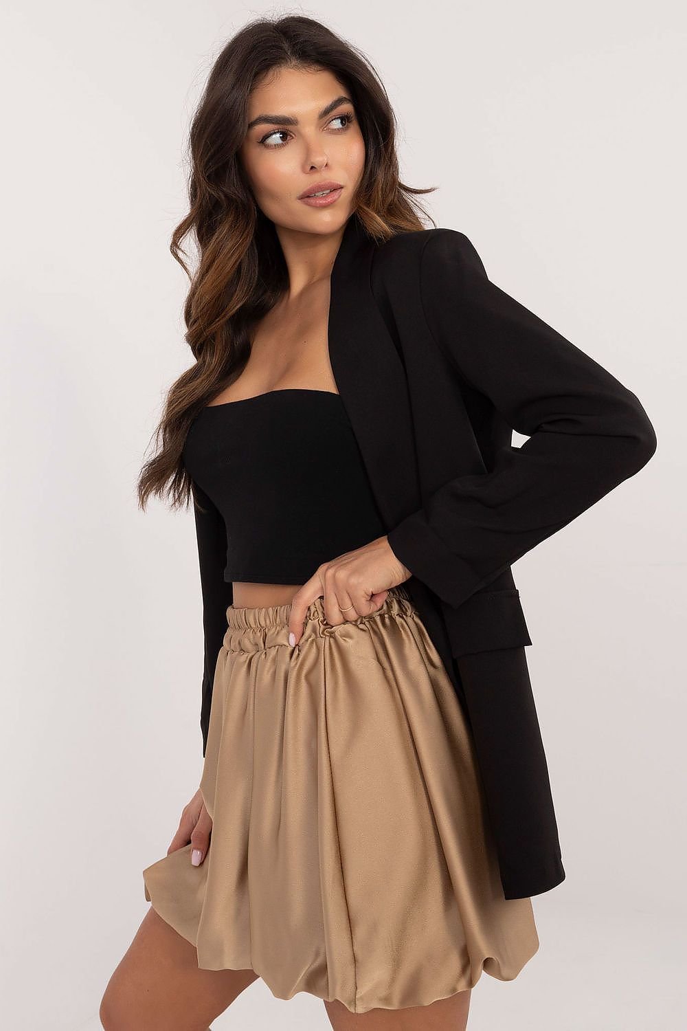 Short skirt model 201778