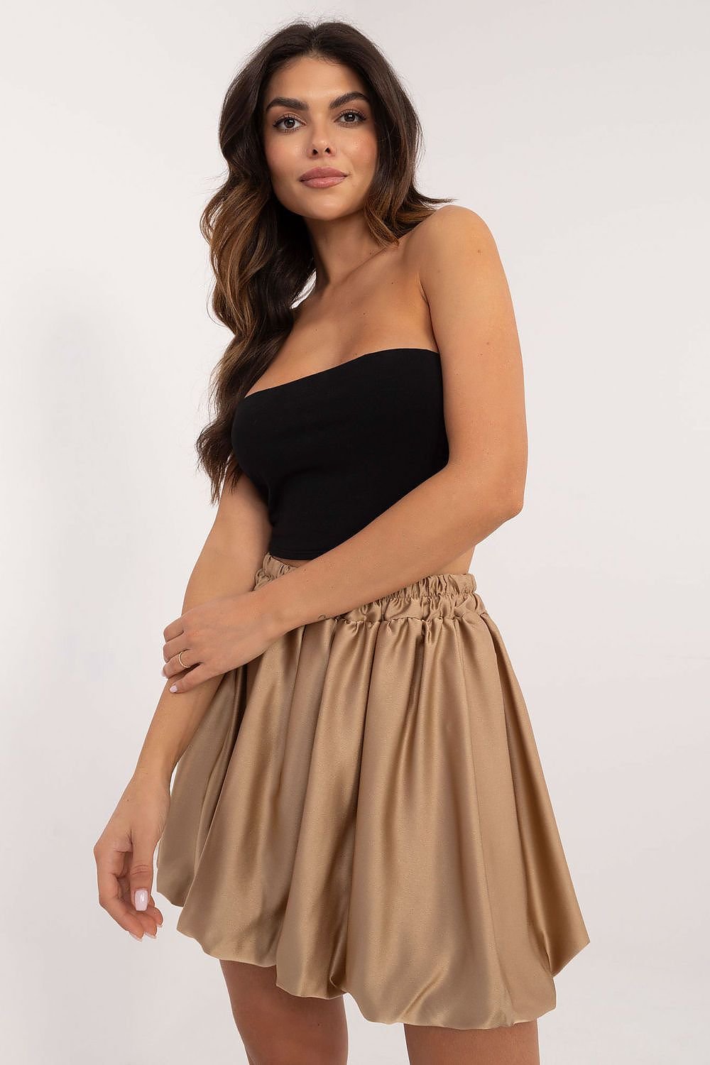 Short skirt model 201778