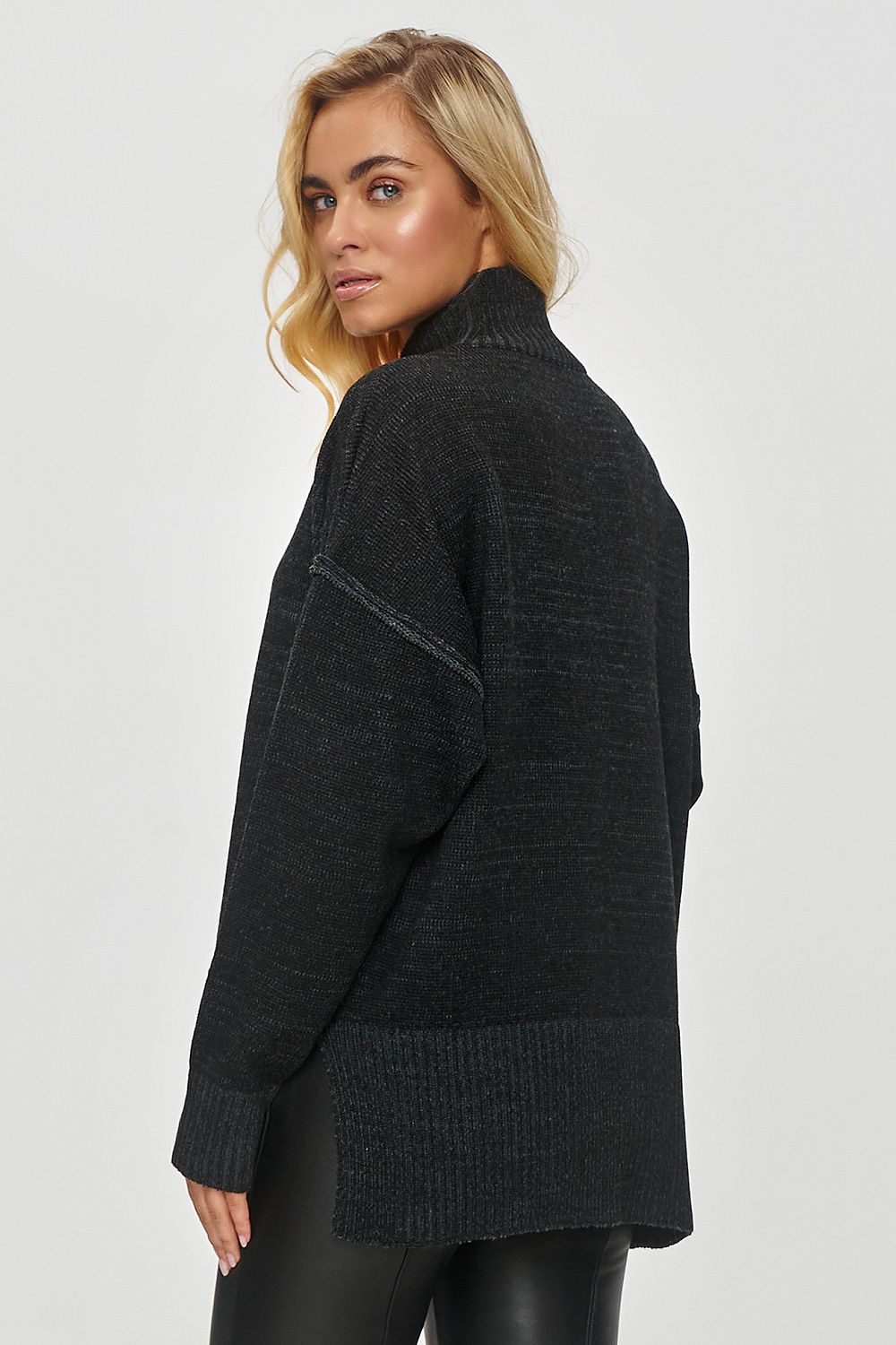 Turtleneck model 201819