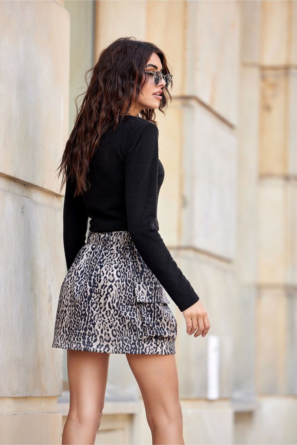 Short skirt model 201944