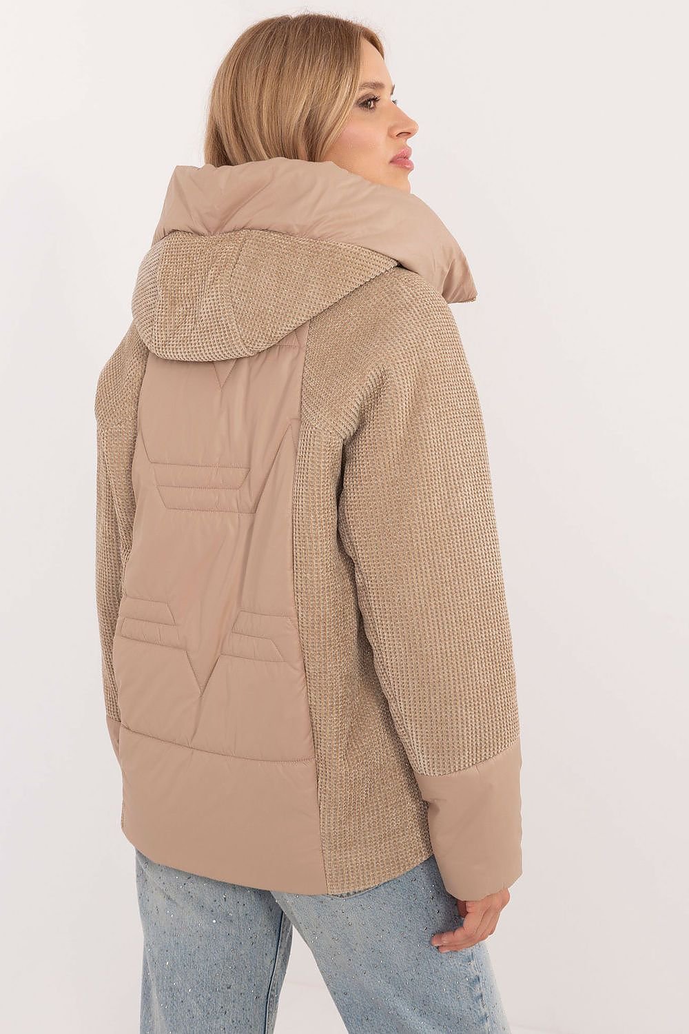 Jacket model 202246