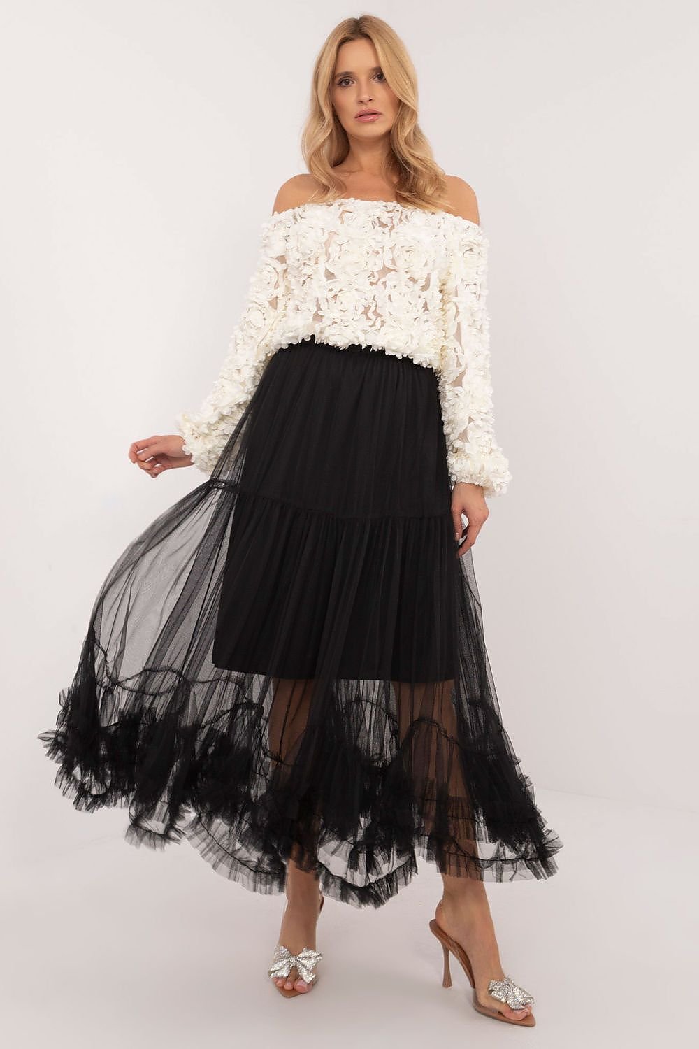 Long skirt model 202266