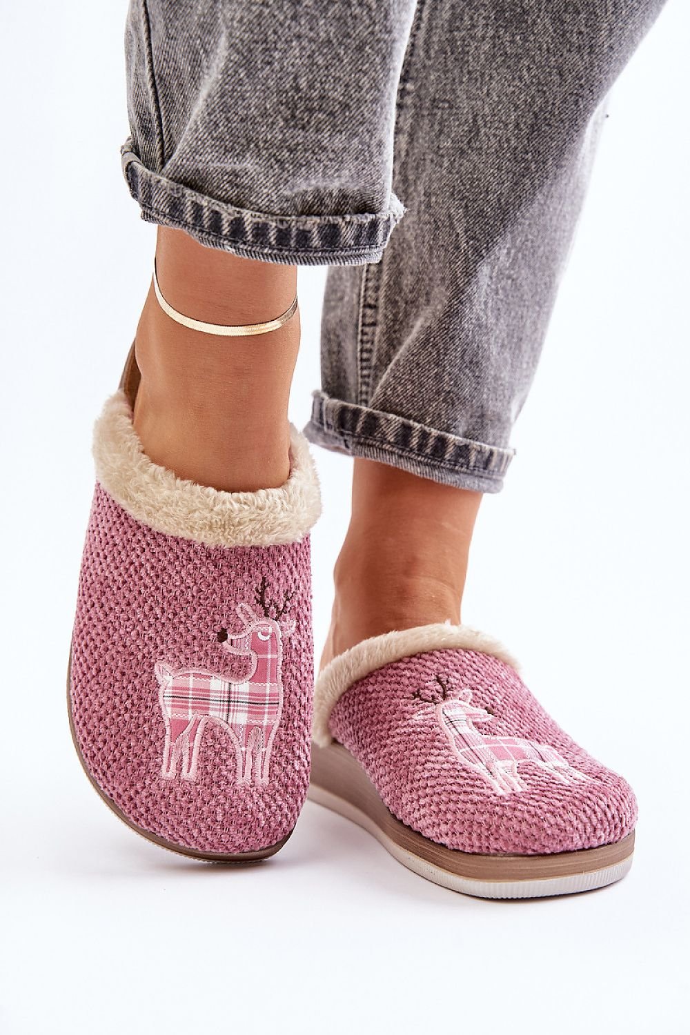 Slippers model 202662