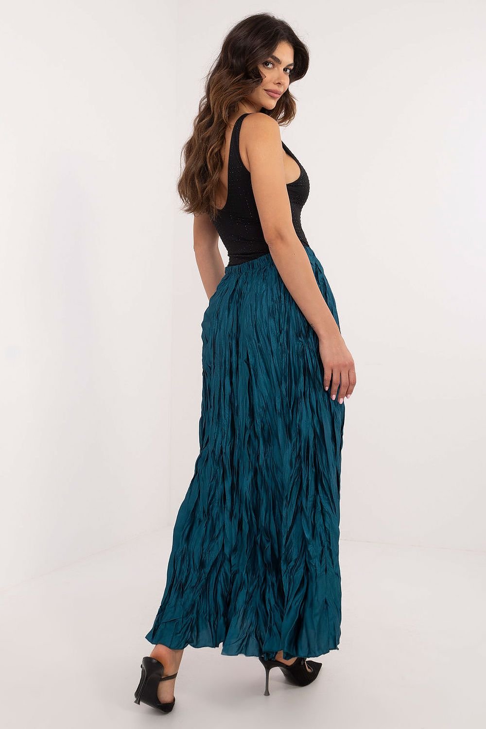 Long skirt model 202768