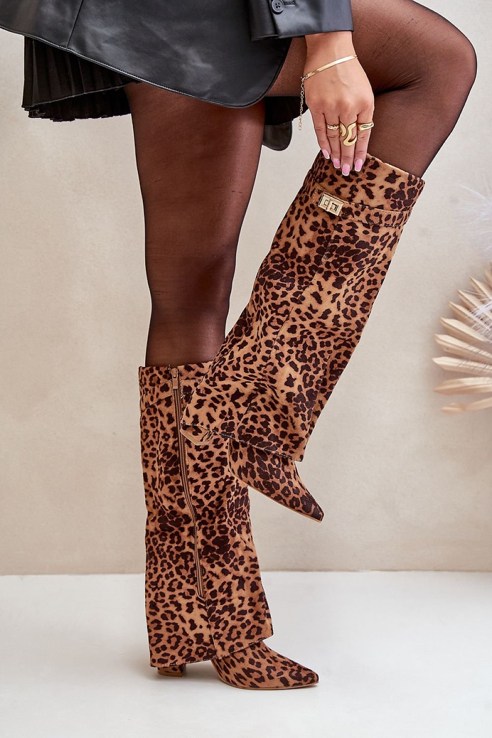 Heel boots model 203516