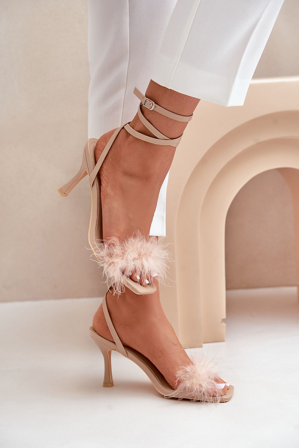 Heel sandals model 203591
