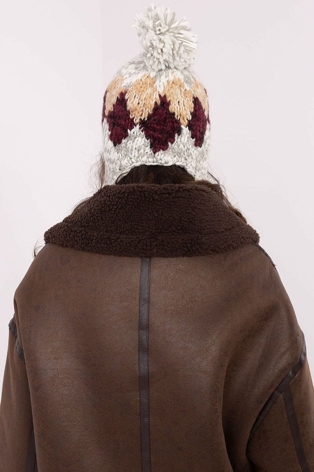Cap model 203840