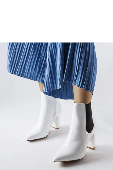 Heel boots model 204841