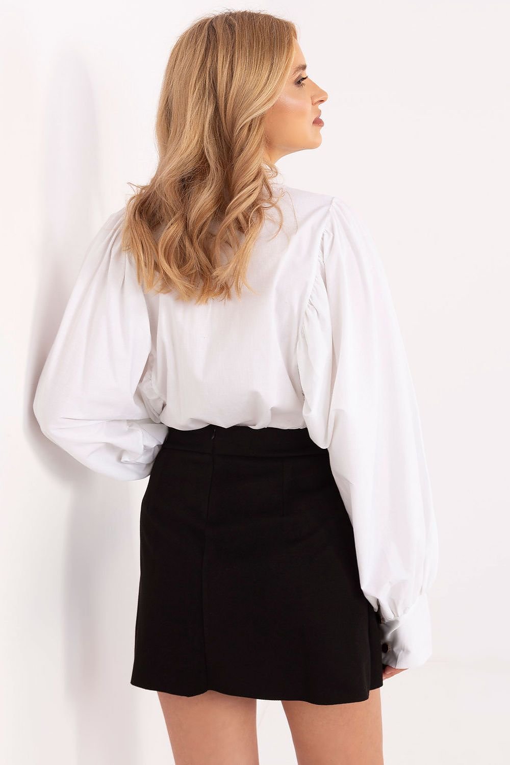 Short skirt model 204961