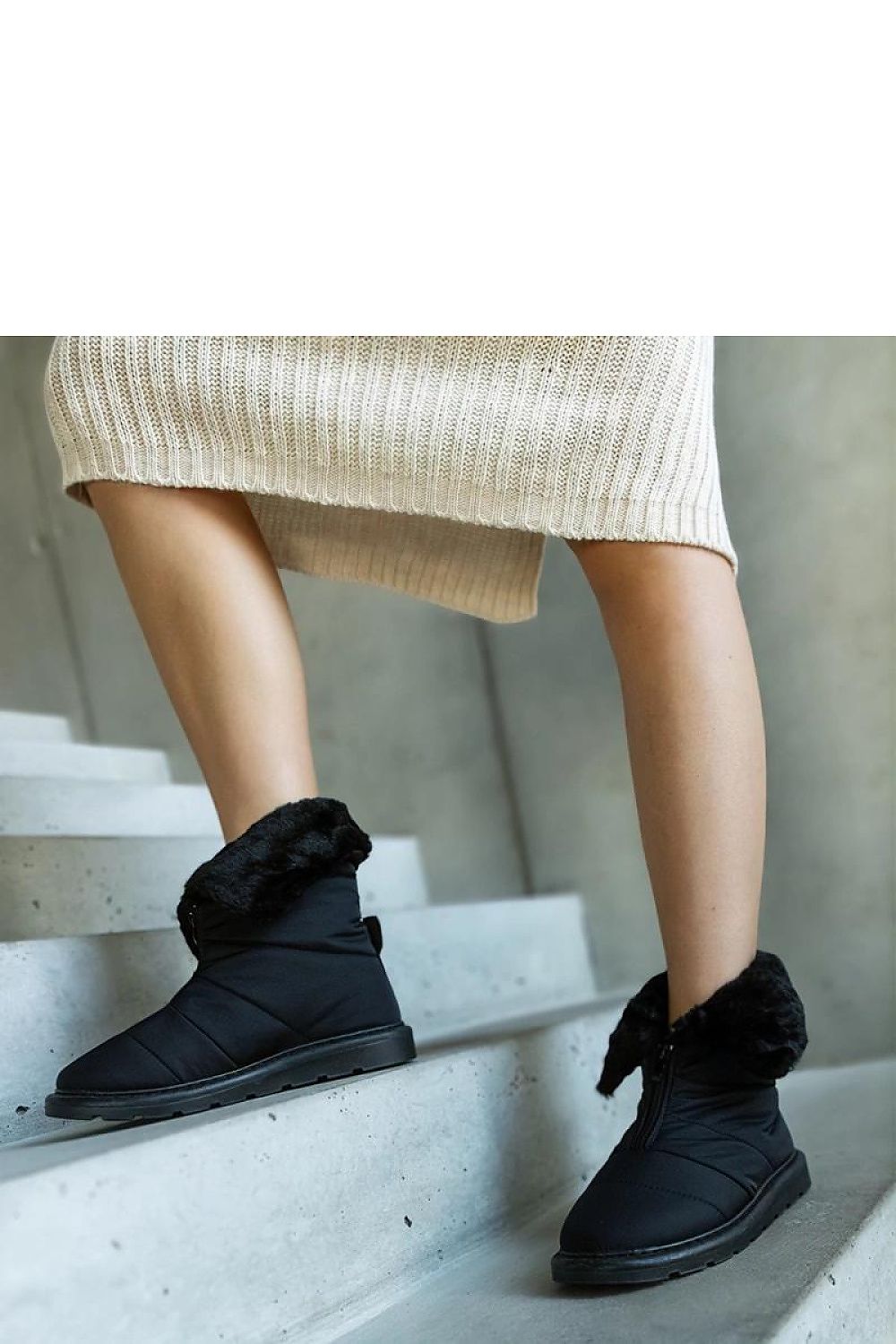 Snow boots model 205029