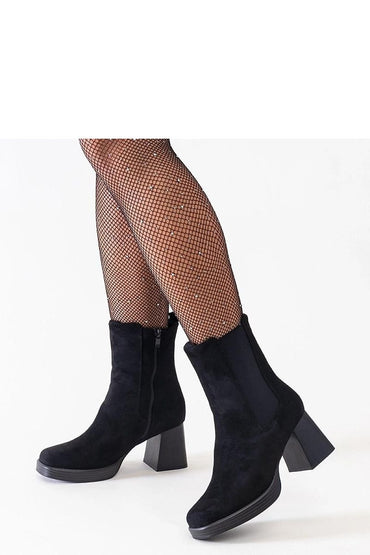 Heel boots model 205033
