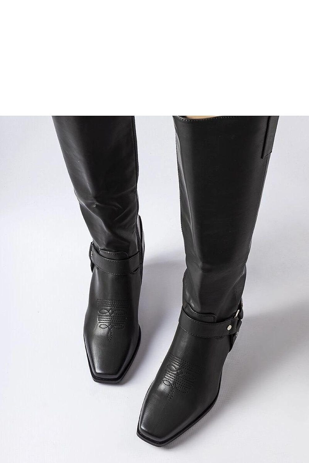 Heel boots model 205122