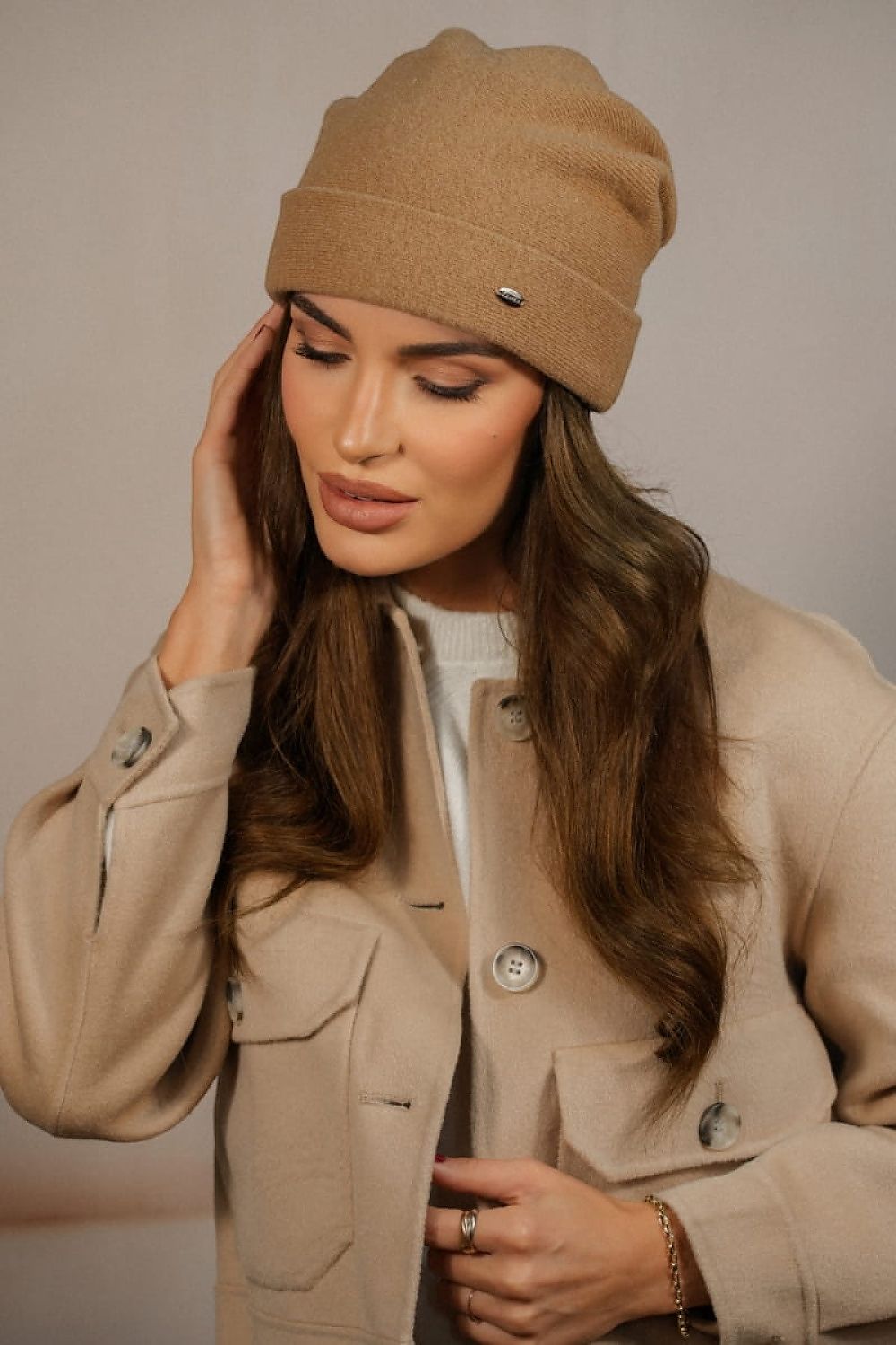 Cap model 205204