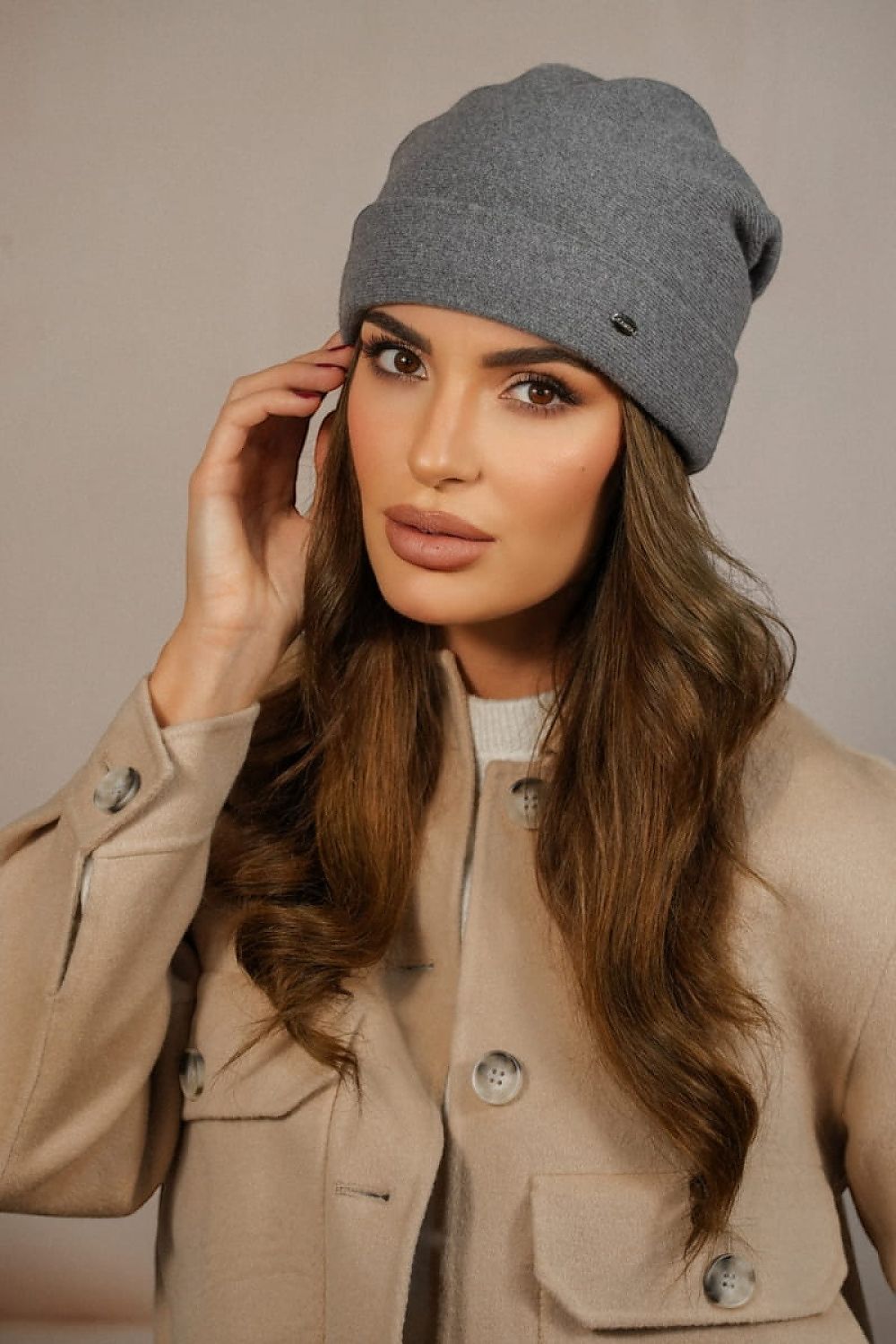Cap model 205205