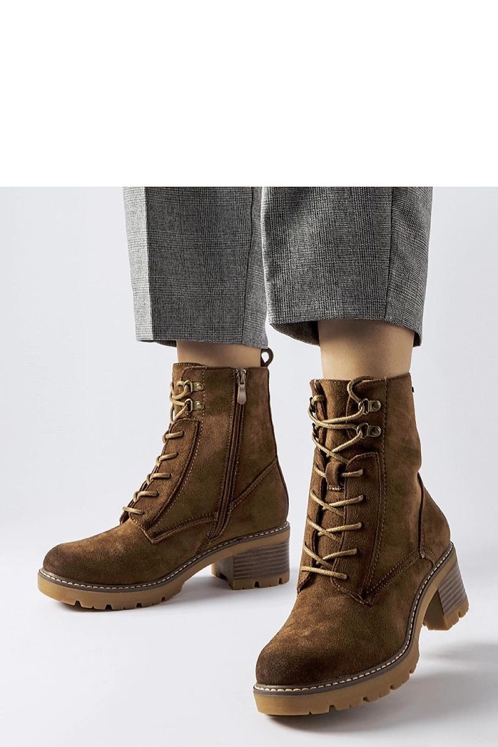 Heel boots model 205853