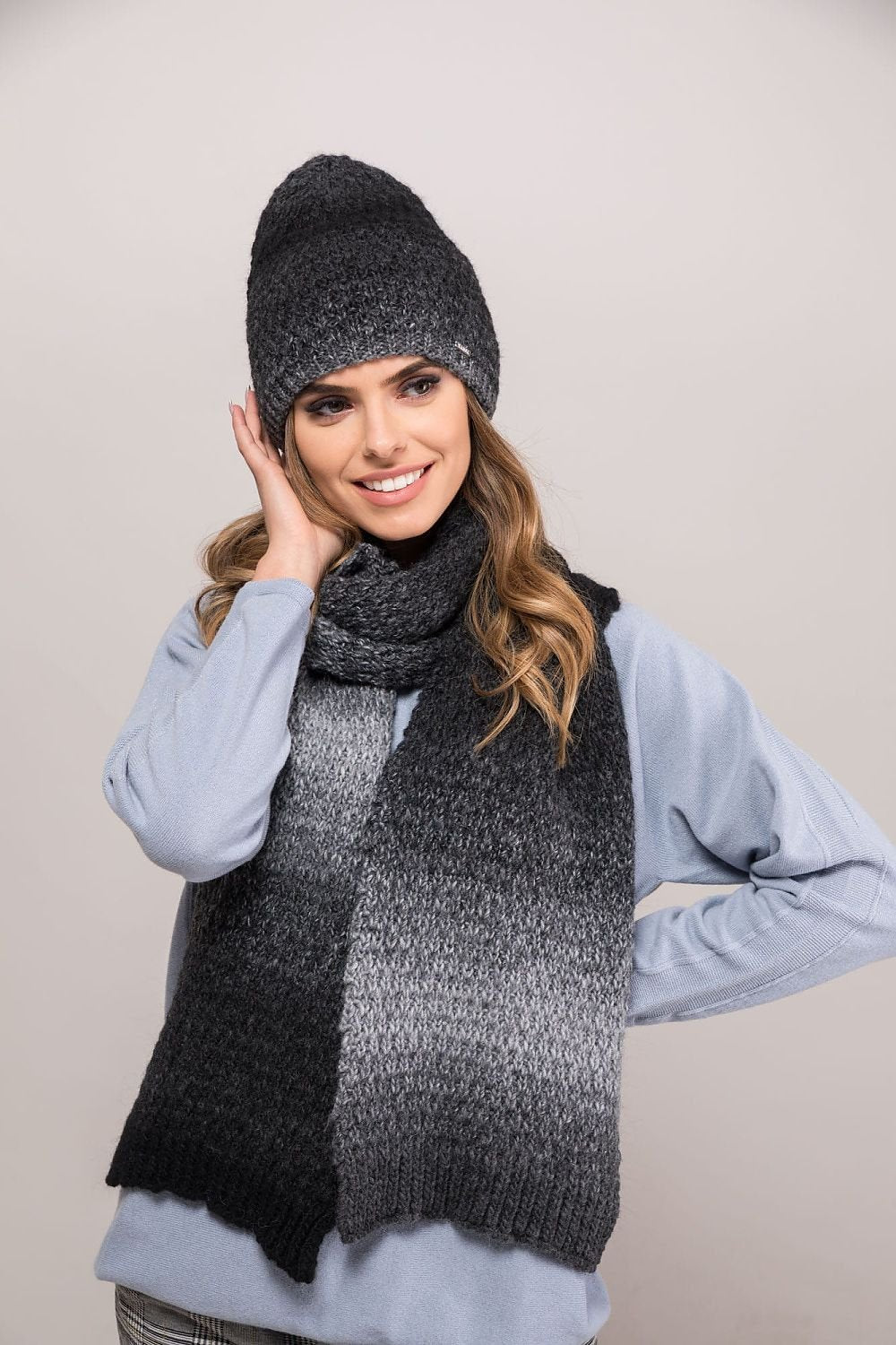 Cap model 205718