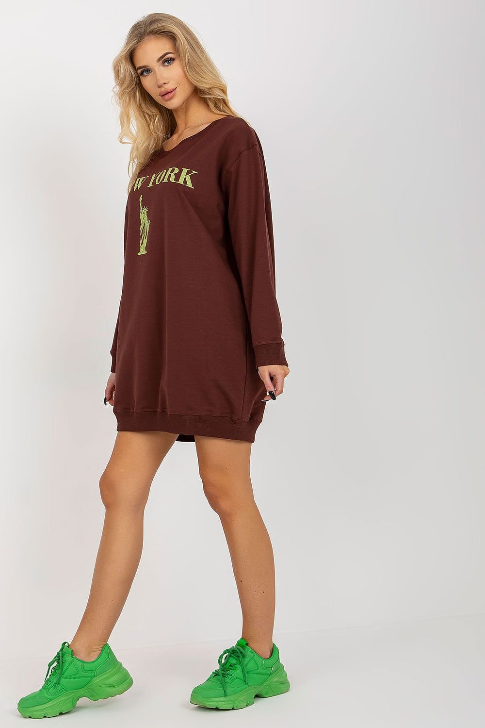 Sweatshirt model 206021