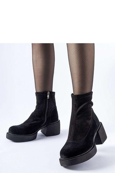Heel boots model 206495