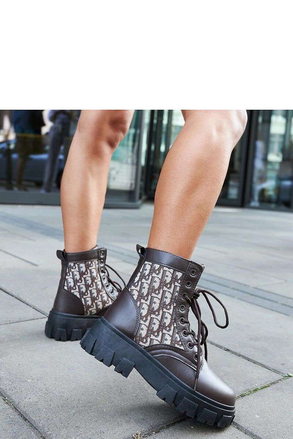 Boots model 206540