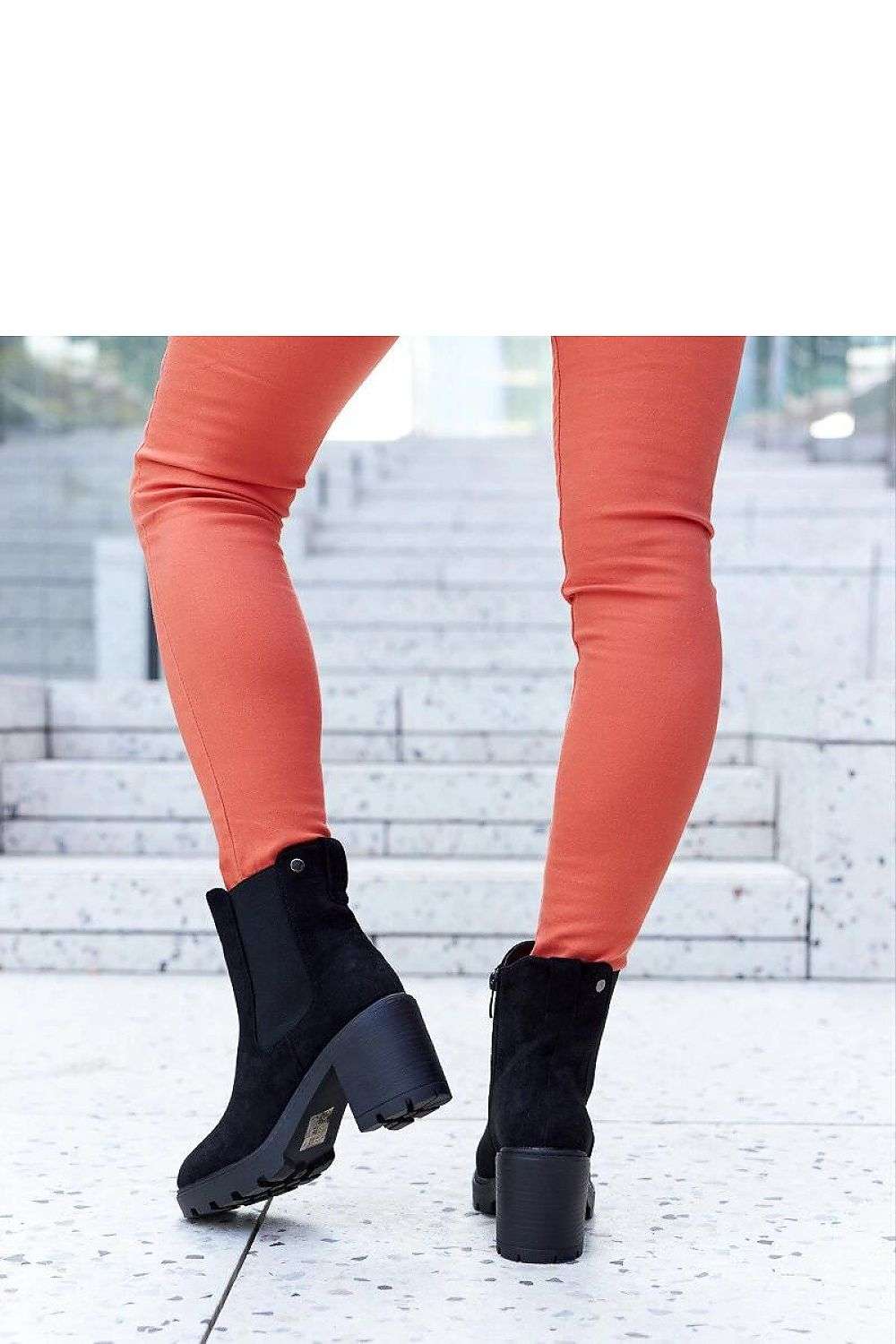 Heel boots model 206546