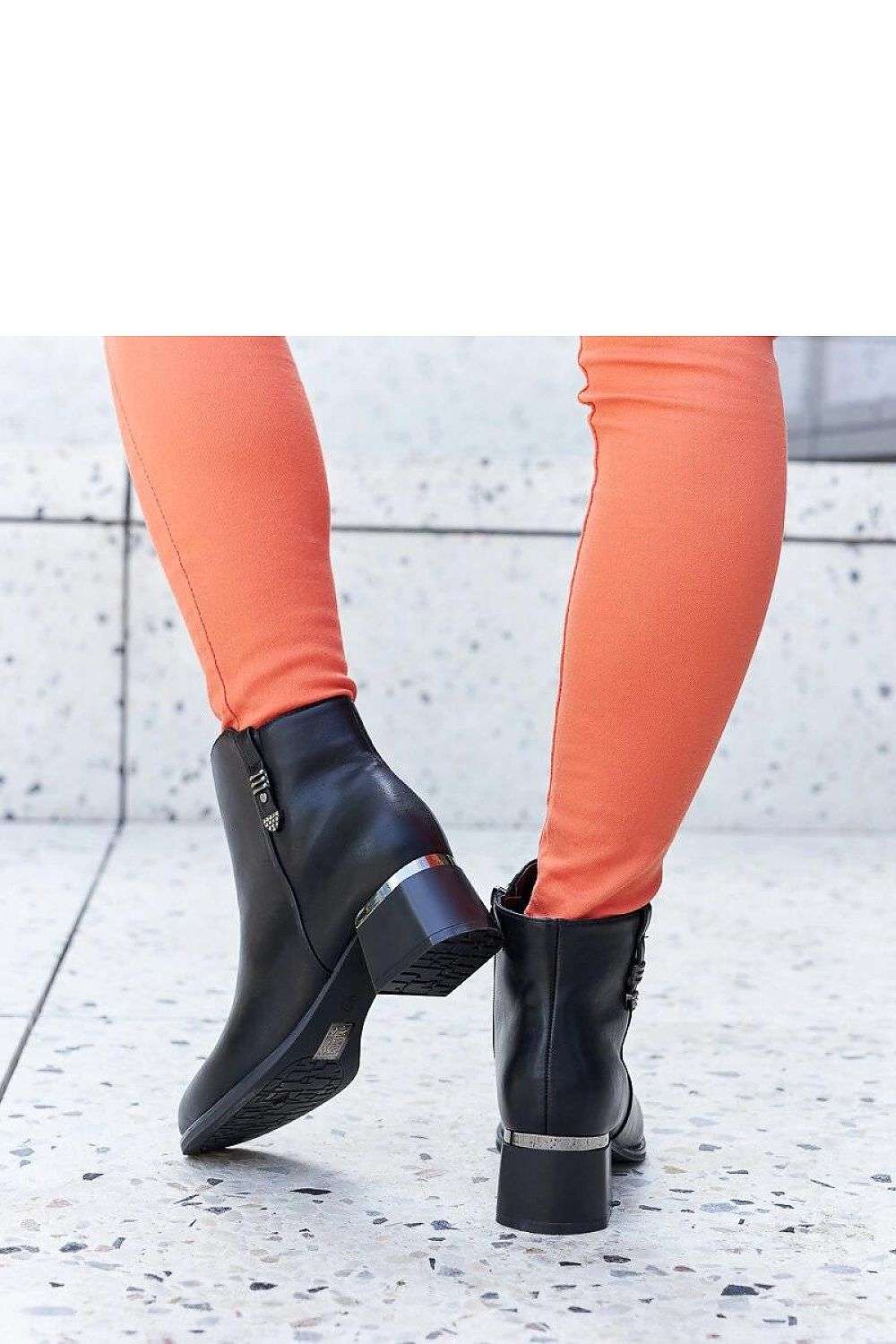Heel boots model 206548