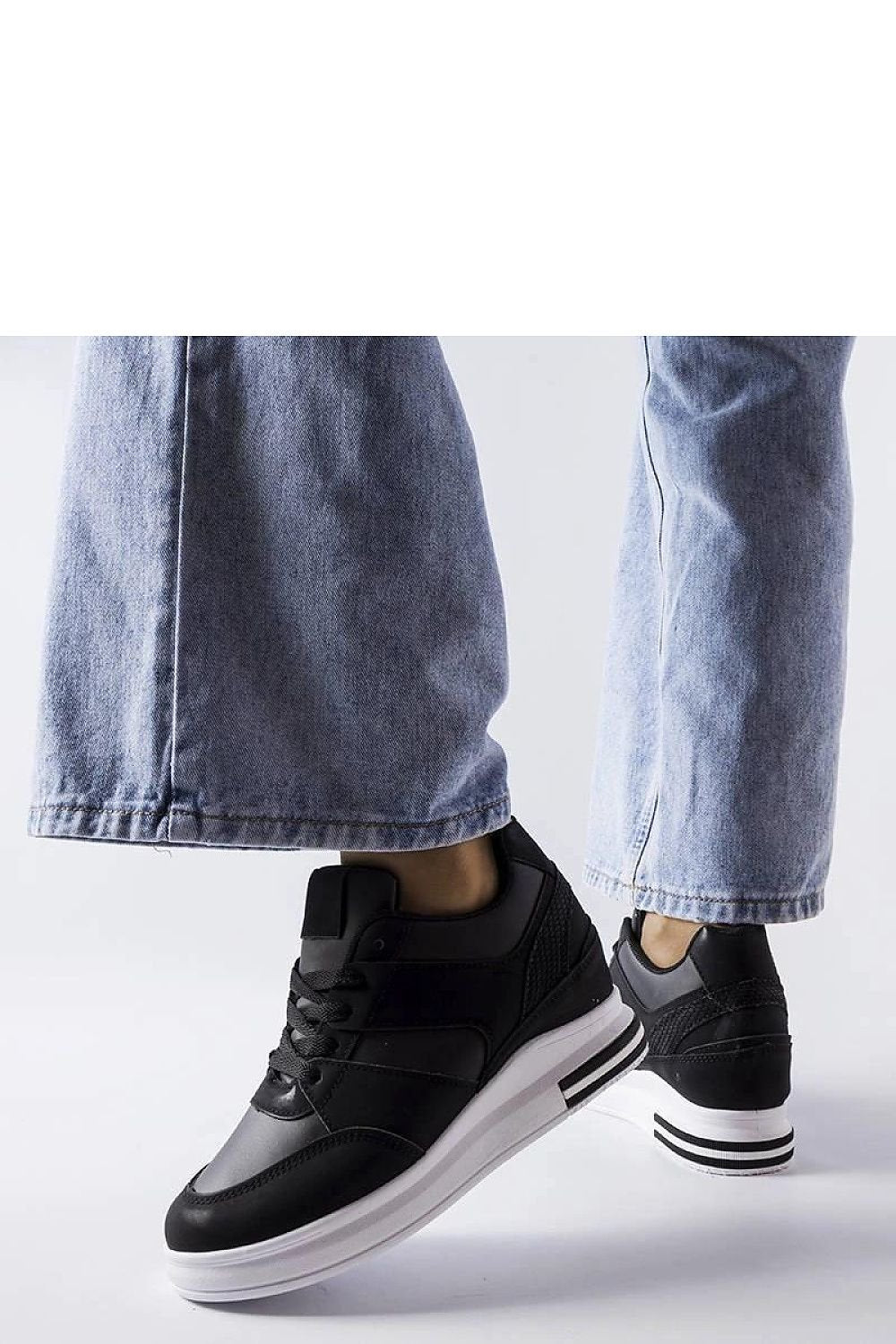 Sneakers model 207917 Solea