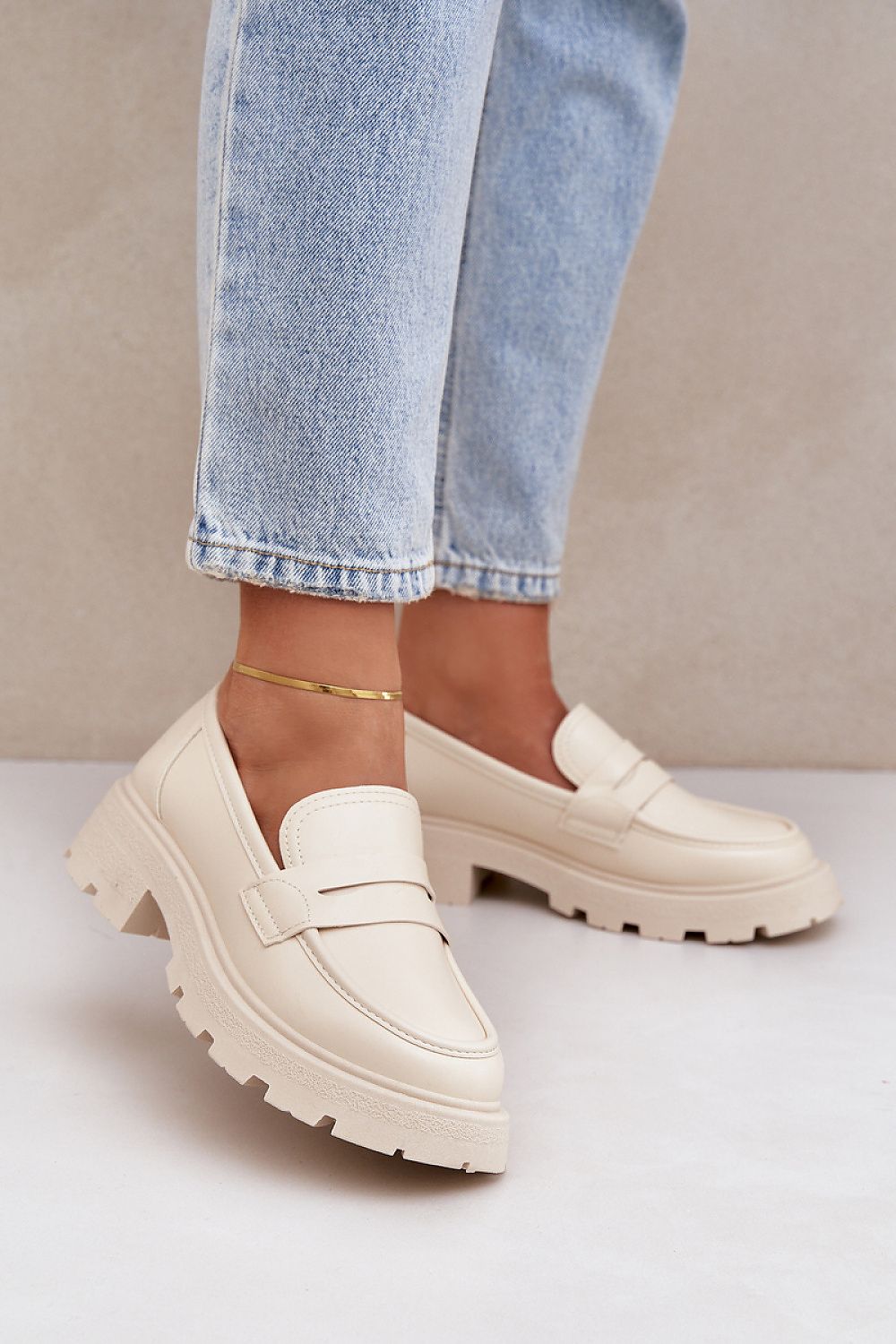 Mocassin model 209789 Step in style