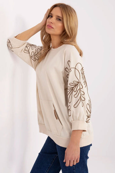 Sweatshirt model 209852 Relevance