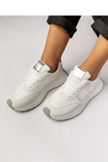 Sport Shoes model 210588 Inello