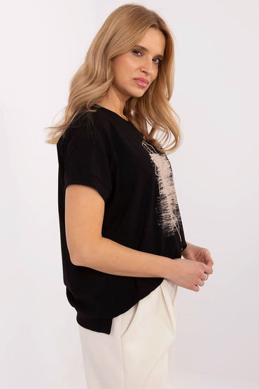 Blouse model 210652 Relevance