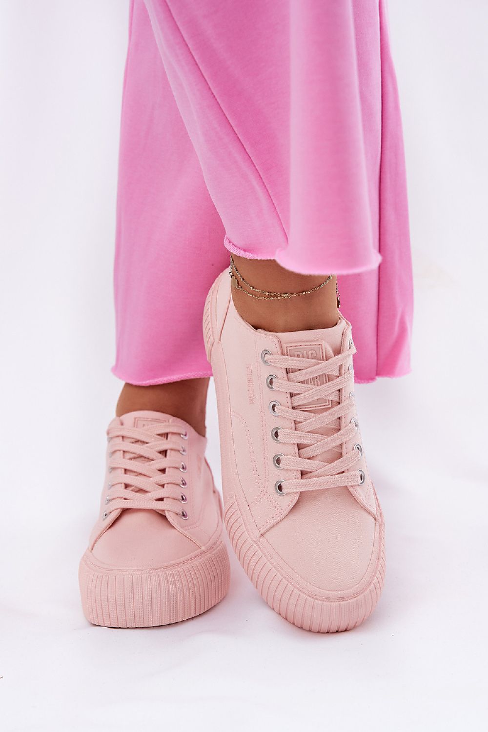 Sneakers model 211350 Step in style